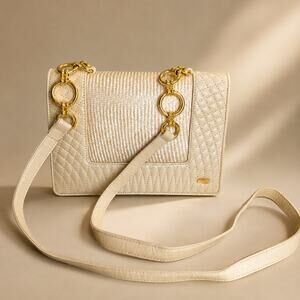 Bally Vintage Ivory Quilted Leather Crossbody Shoulder Bag NWT 1994 Italy
